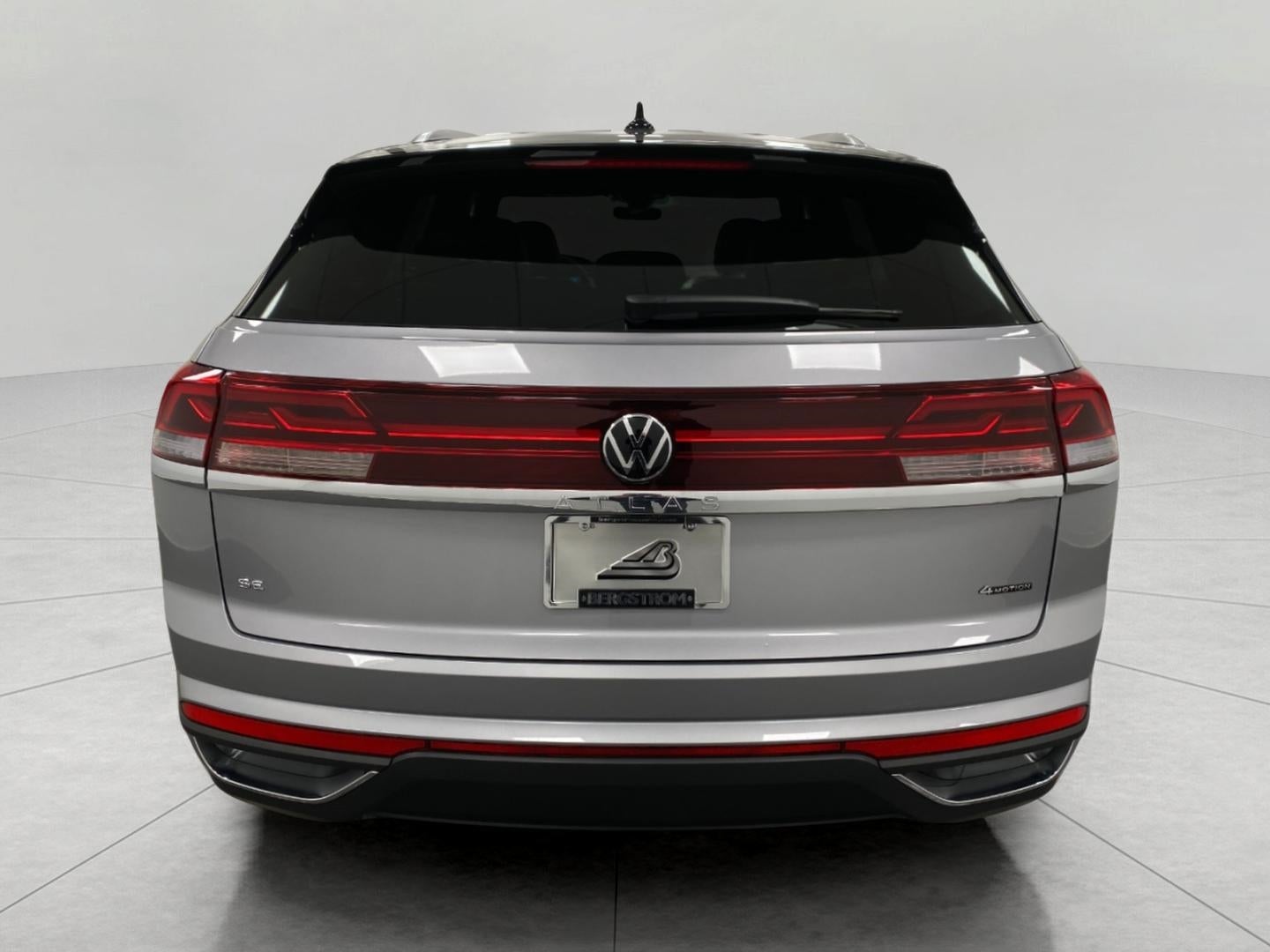 2026 Volkswagen Atlas Cross Sport 2.0T SE 4MOTION