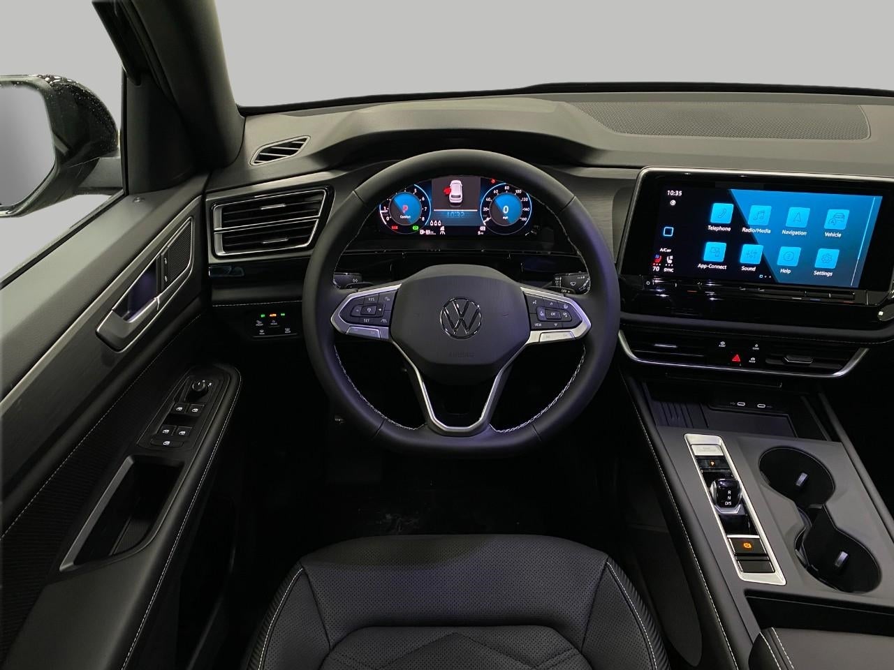 2026 Volkswagen Atlas Cross Sport 2.0T SE 4MOTION