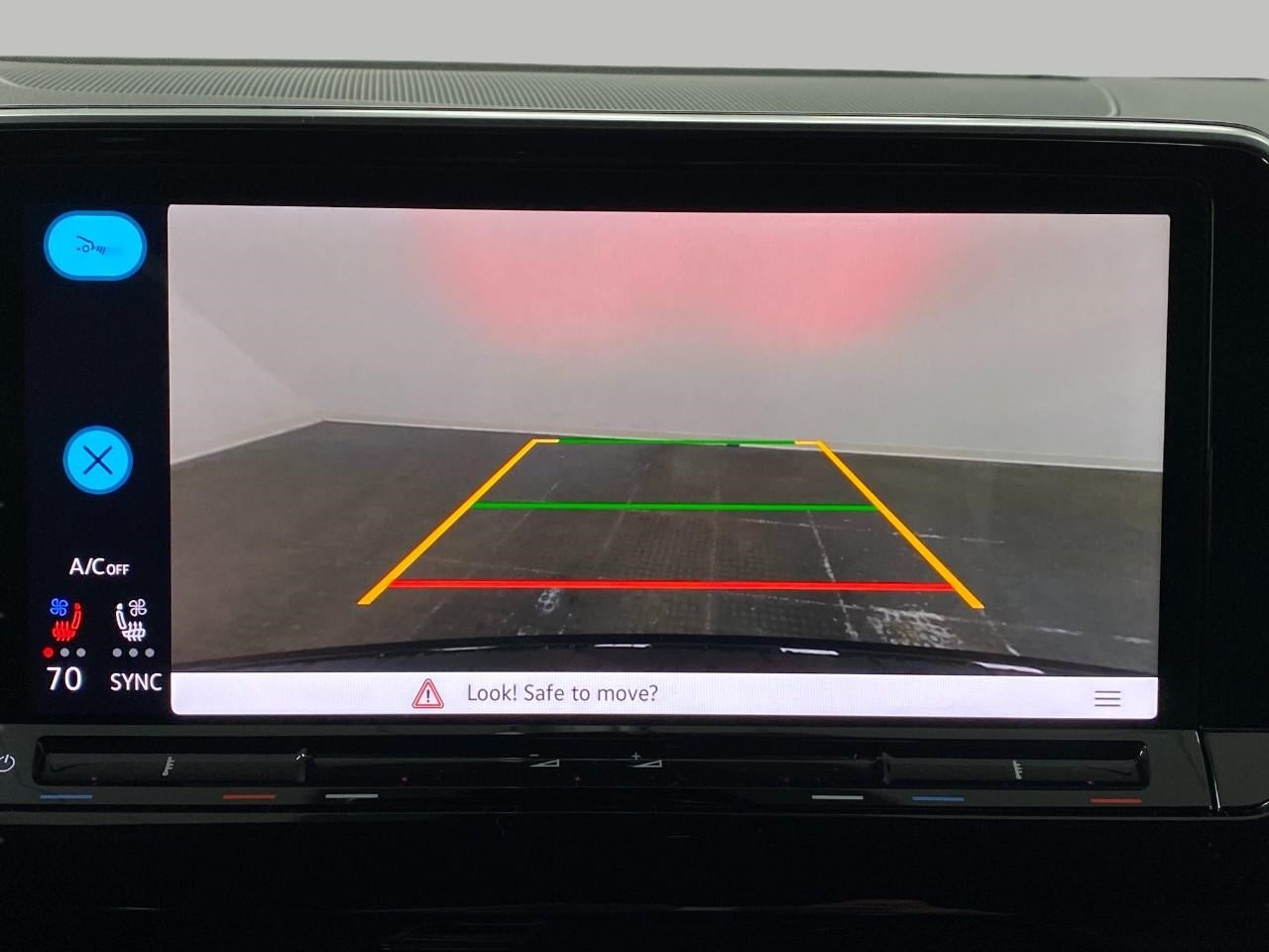 2026 Volkswagen Atlas Cross Sport 2.0T SE 4MOTION