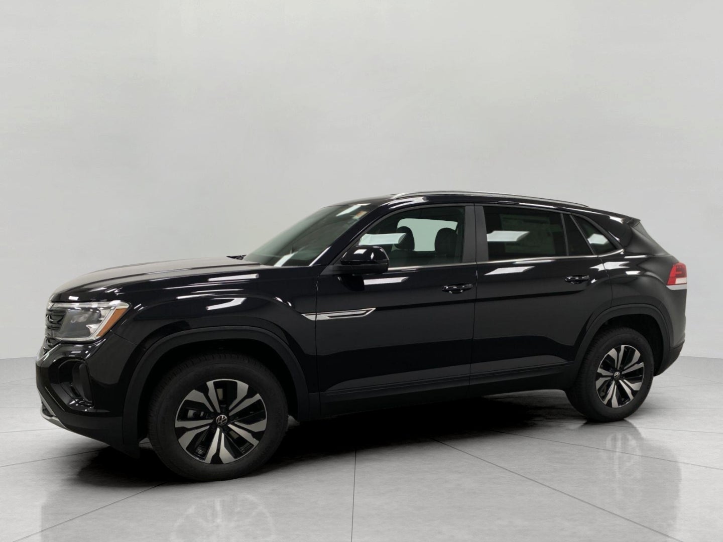 2026 Volkswagen Atlas Cross Sport 2.0T SE 4MOTION