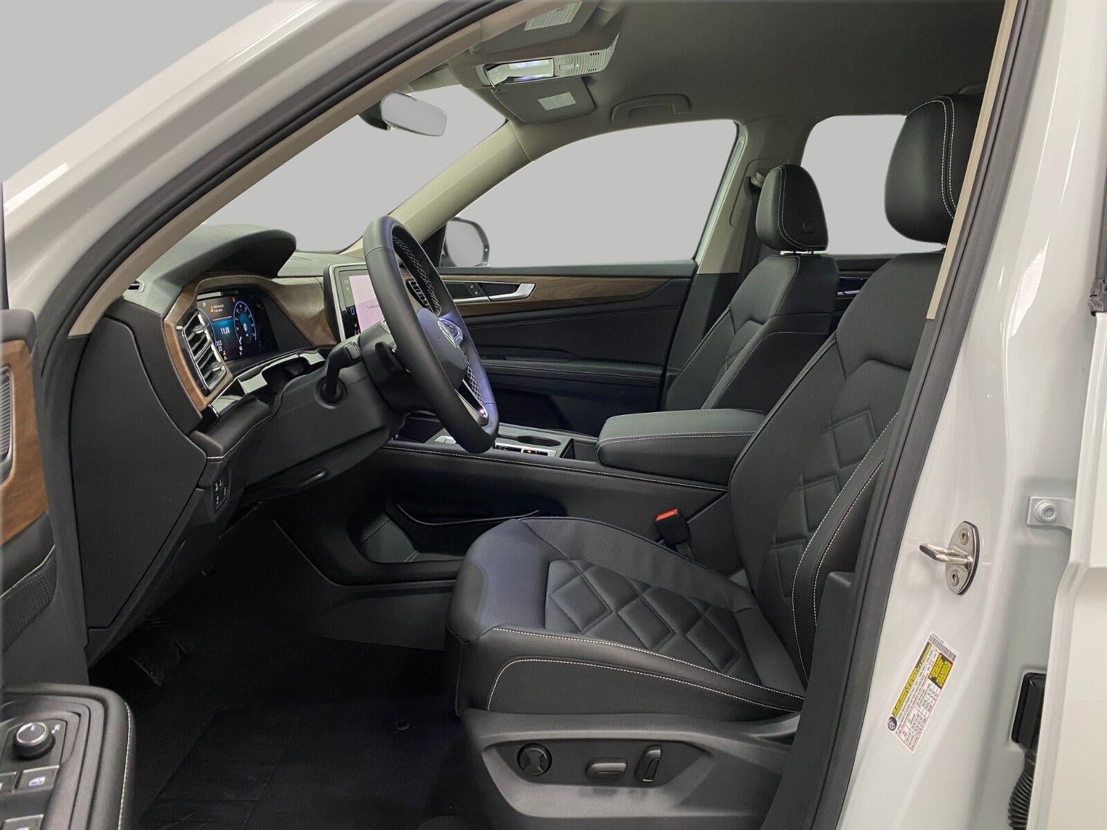 2026 Volkswagen Atlas 2.0T SE 4MOTION