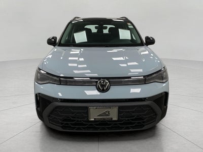 2026 Volkswagen Taos SE Black 4MOTION