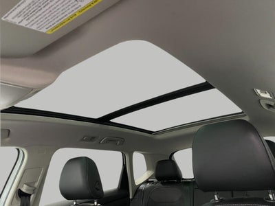 2026 Volkswagen Taos SE Black 4MOTION