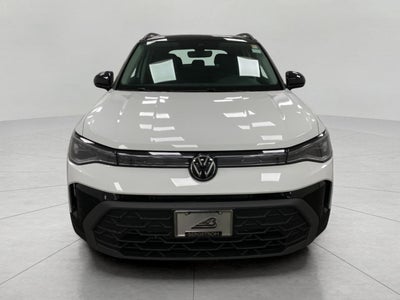 2026 Volkswagen Taos SE Black 4MOTION