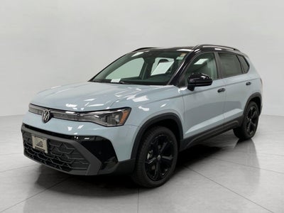 2027 Volkswagen Taos SE Black 4MOTION