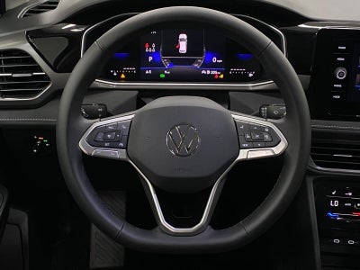 2027 Volkswagen Taos SE Black 4MOTION