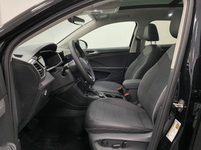 2027 Volkswagen Taos SE Black 4MOTION