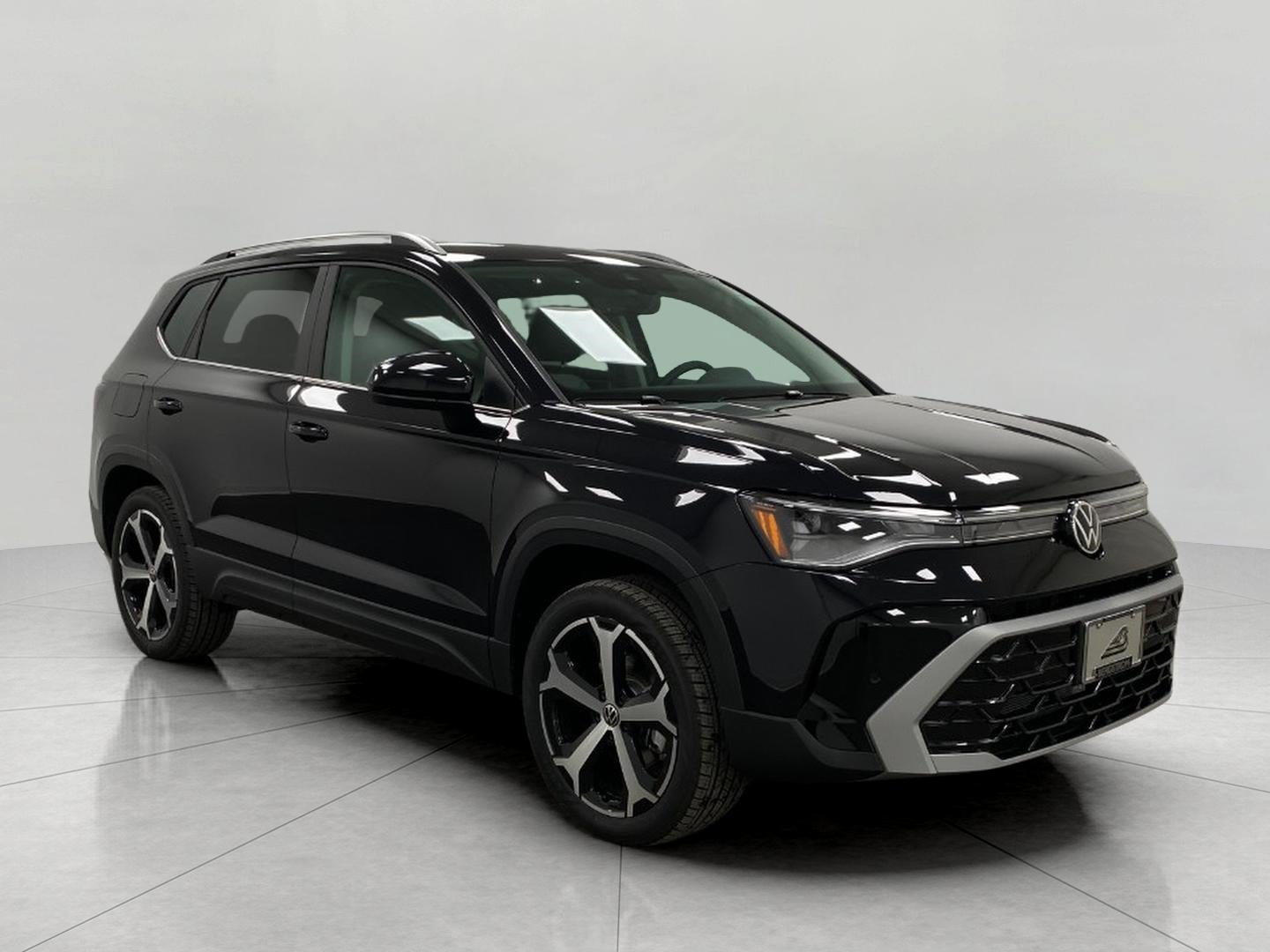 2026 Volkswagen Taos SEL 4MOTION