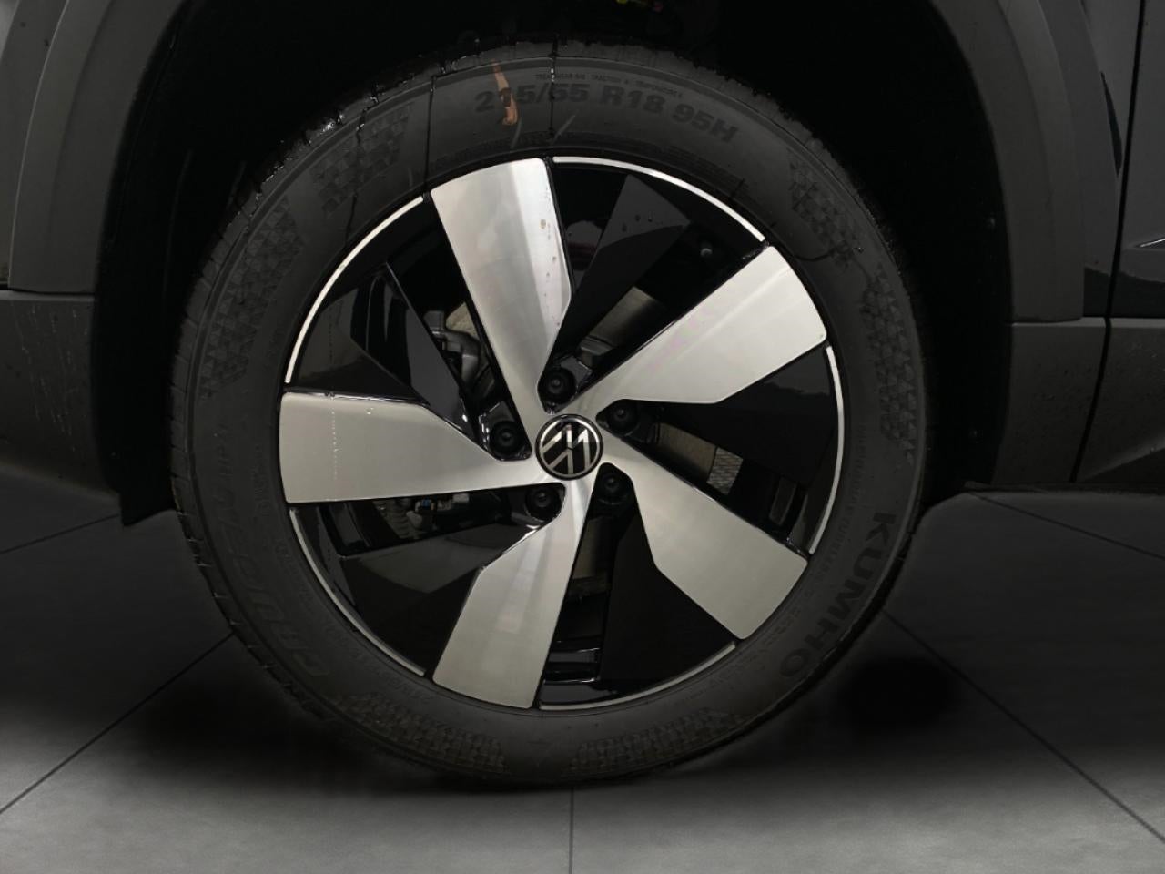 2026 Volkswagen Taos S 4MOTION