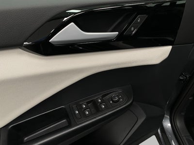 2026 Volkswagen Taos S 4MOTION