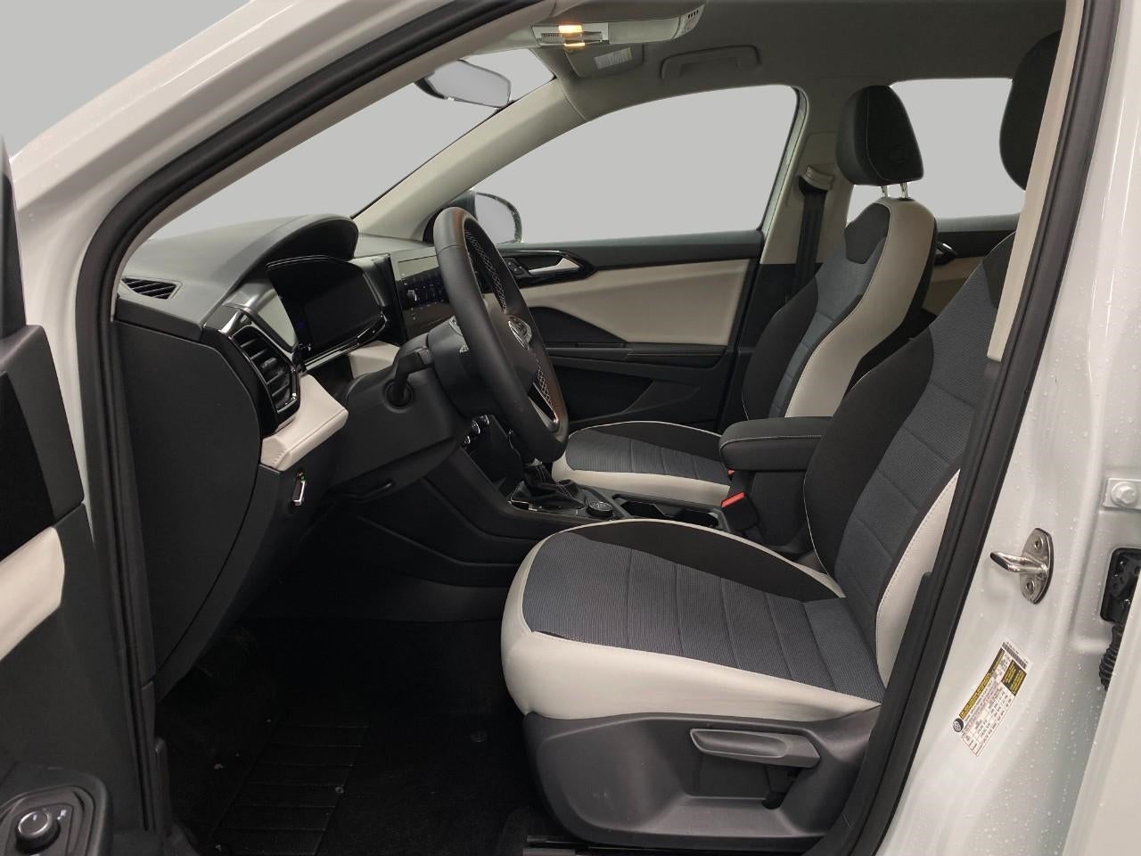 2026 Volkswagen Taos S 4MOTION