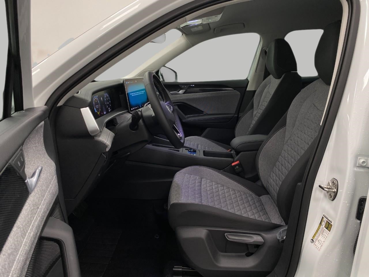 2025 Volkswagen Tiguan 2.0T S 4MOTION