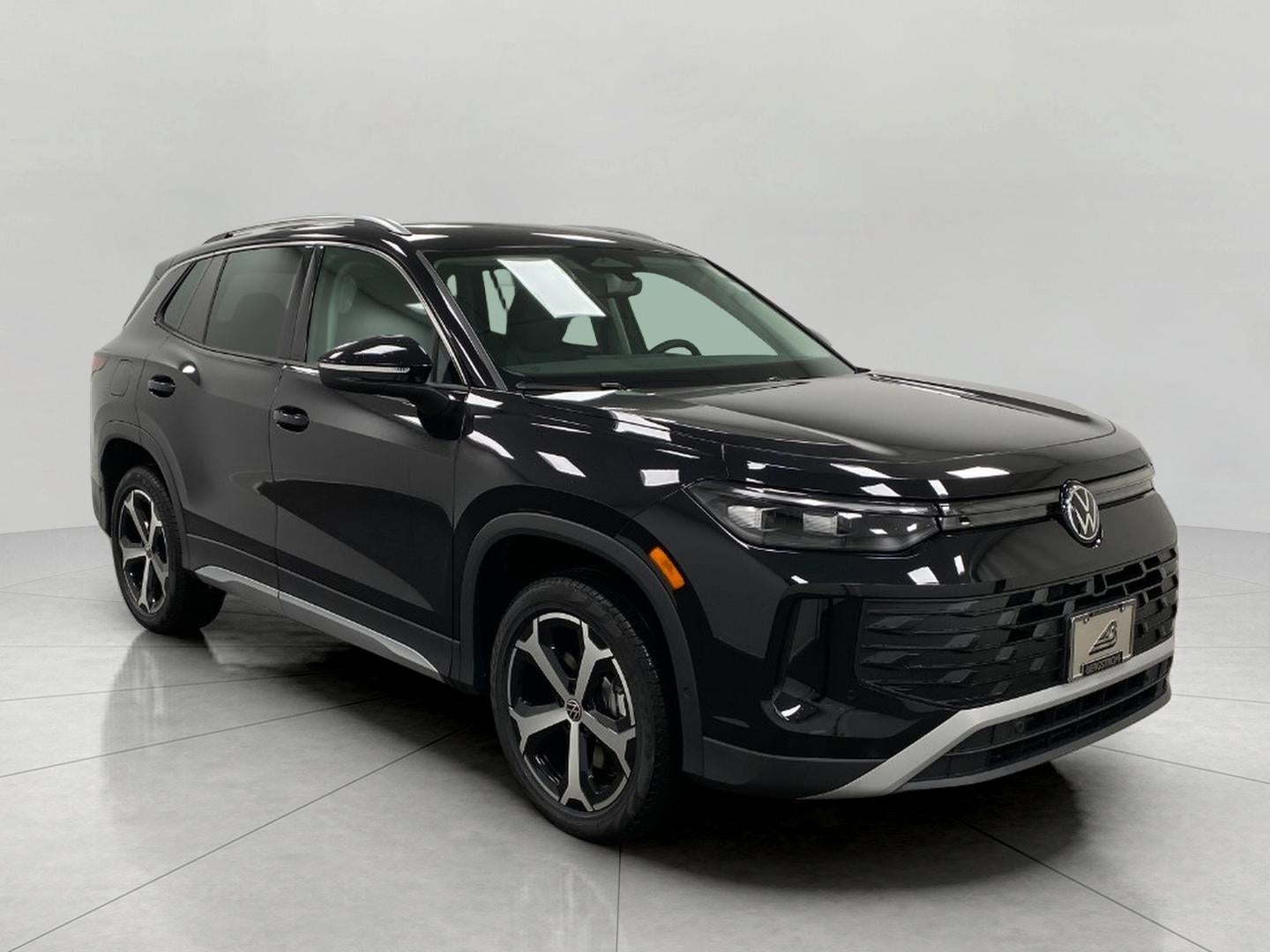 2026 Volkswagen Tiguan SE 4MOTION