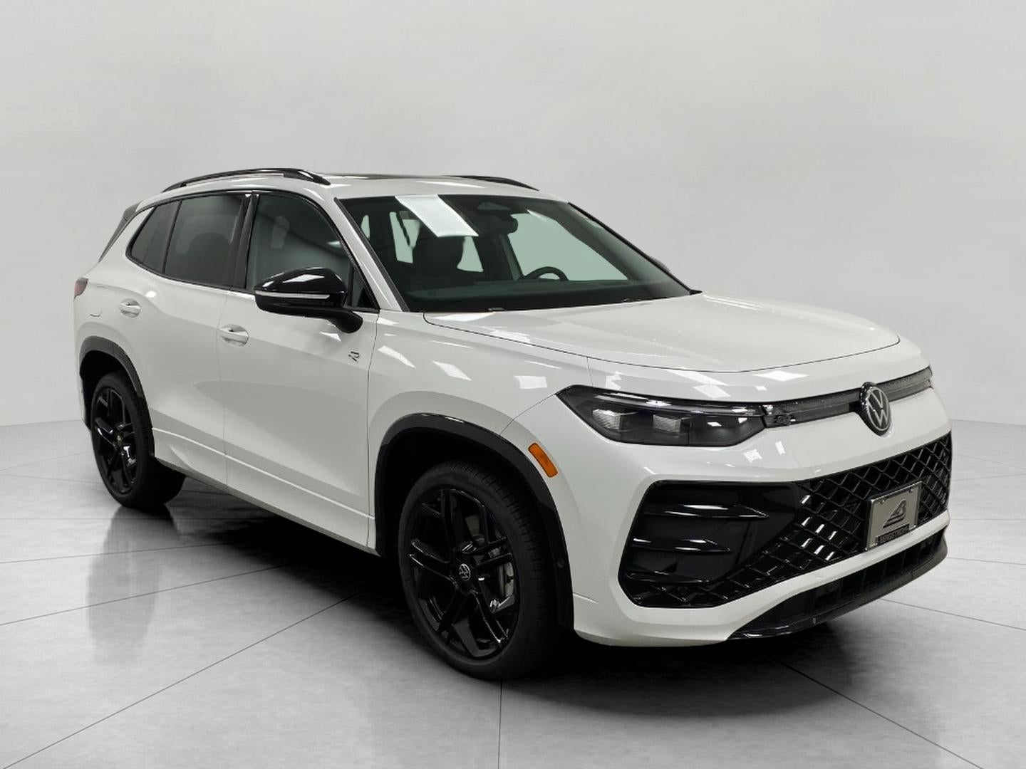 2026 Volkswagen Tiguan 2.0T SE R-Line Black 4MOTION