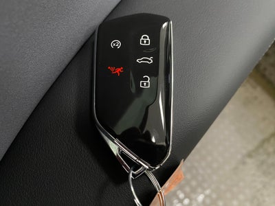 2026 Volkswagen Tiguan 2.0T SE R-Line Black 4MOTION