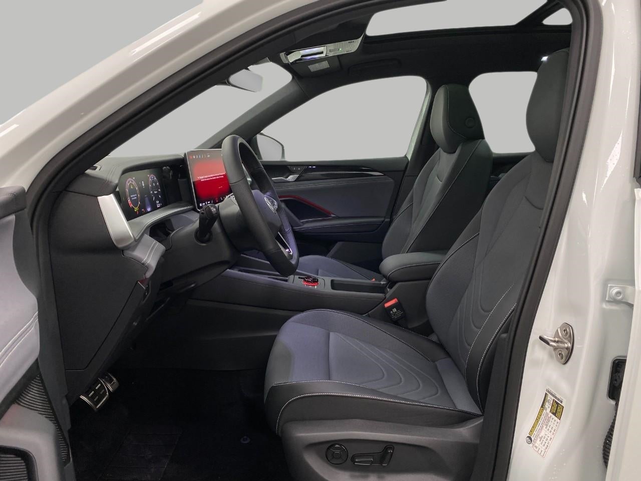 2025 Volkswagen Tiguan 2.0T SE R-Line Black 4MOTION