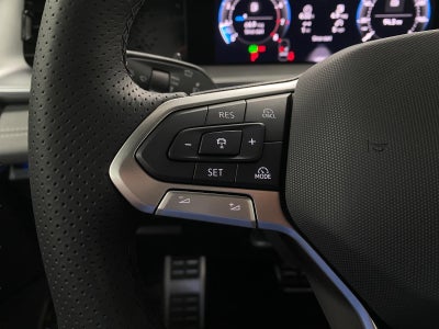 2026 Volkswagen Tiguan SE R-Line Black 4MOTION