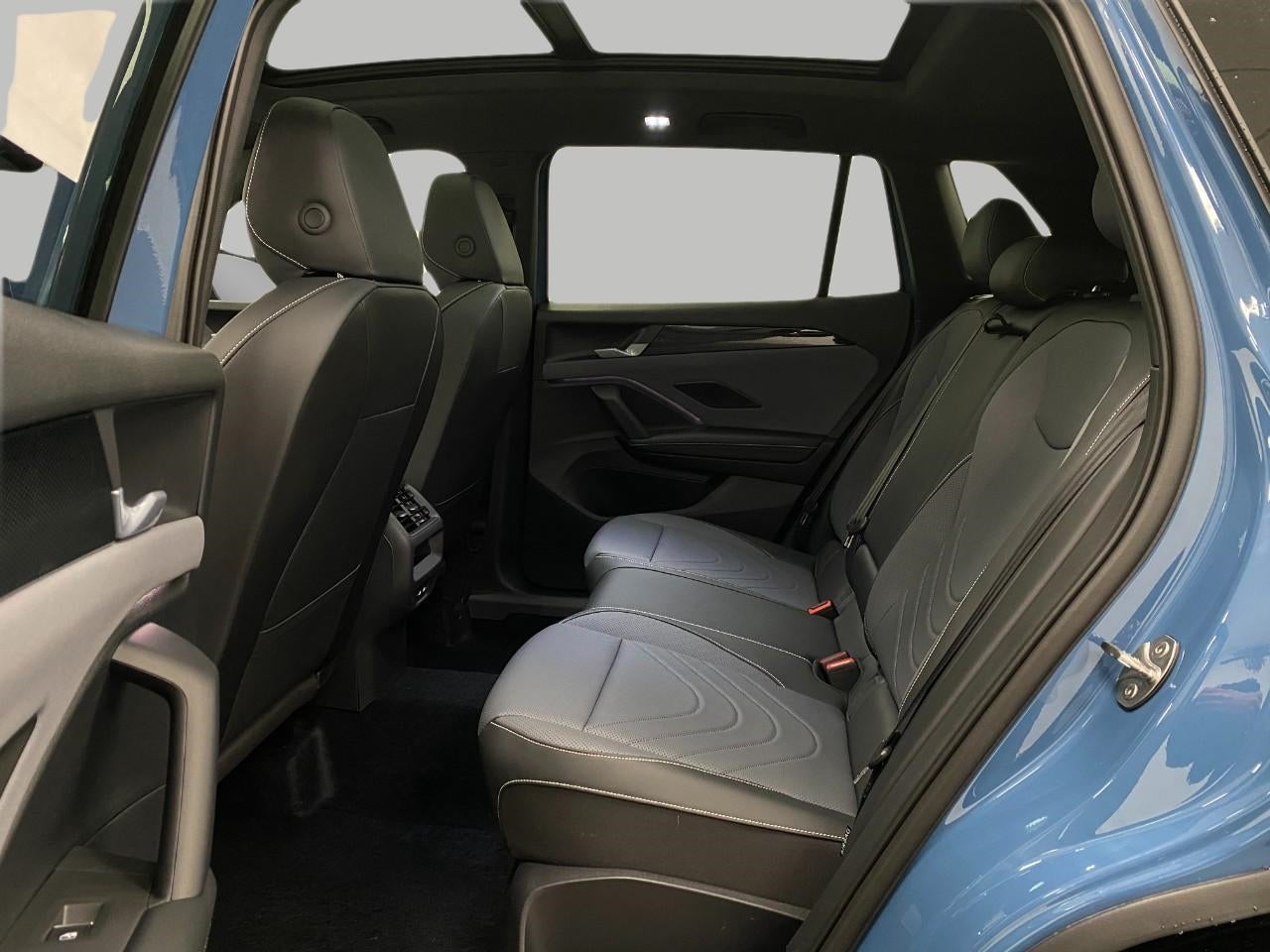 2026 Volkswagen Tiguan 2.0T SE R-Line Black 4MOTION