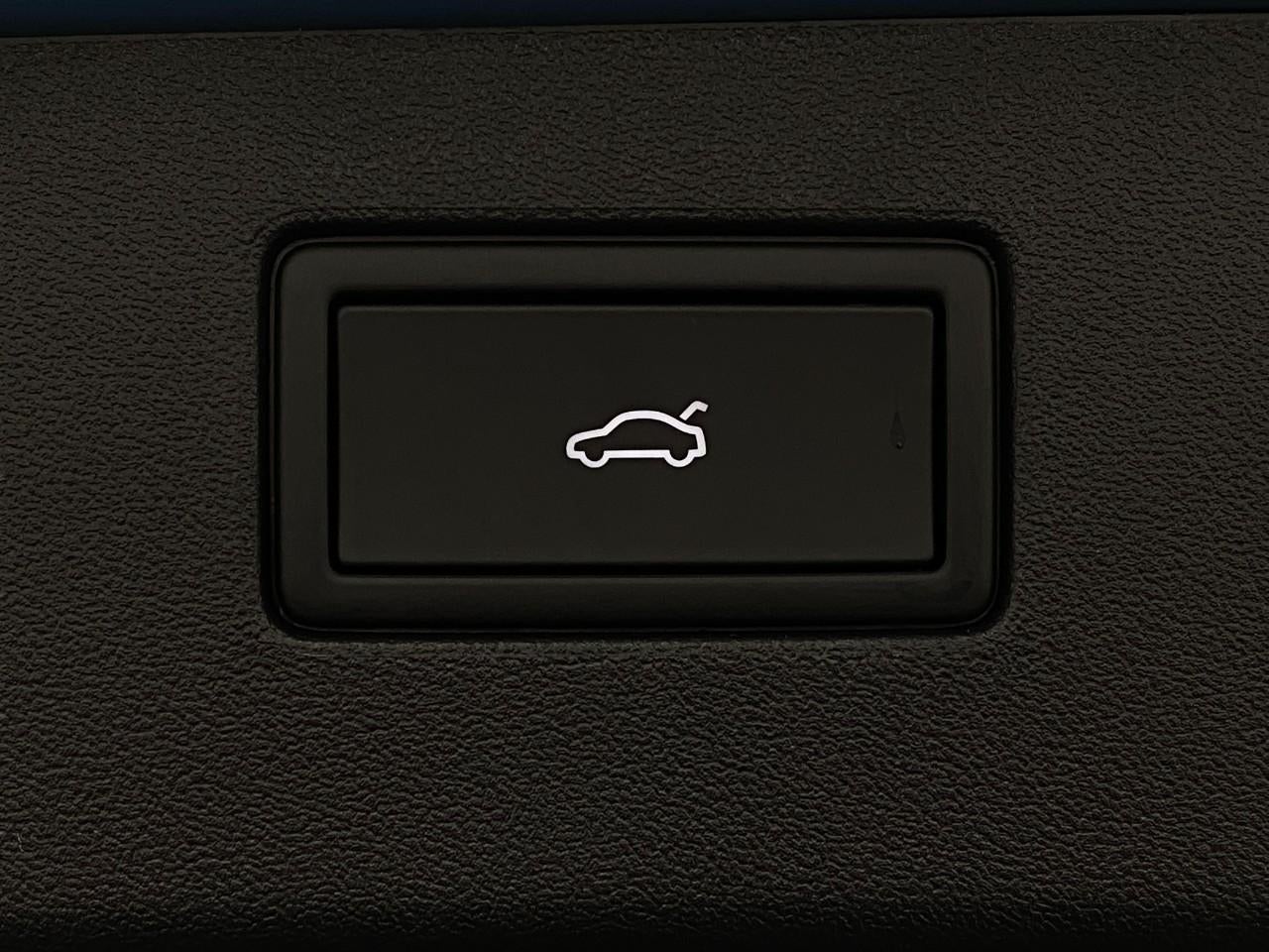 2026 Volkswagen Tiguan 2.0T SE R-Line Black 4MOTION