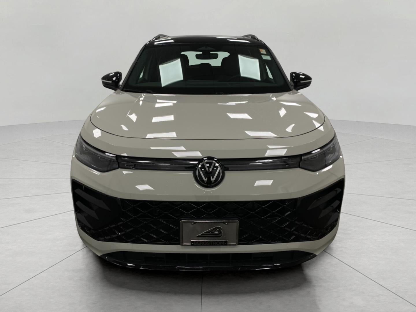 2026 Volkswagen Tiguan 2.0T SE R-Line Black 4MOTION