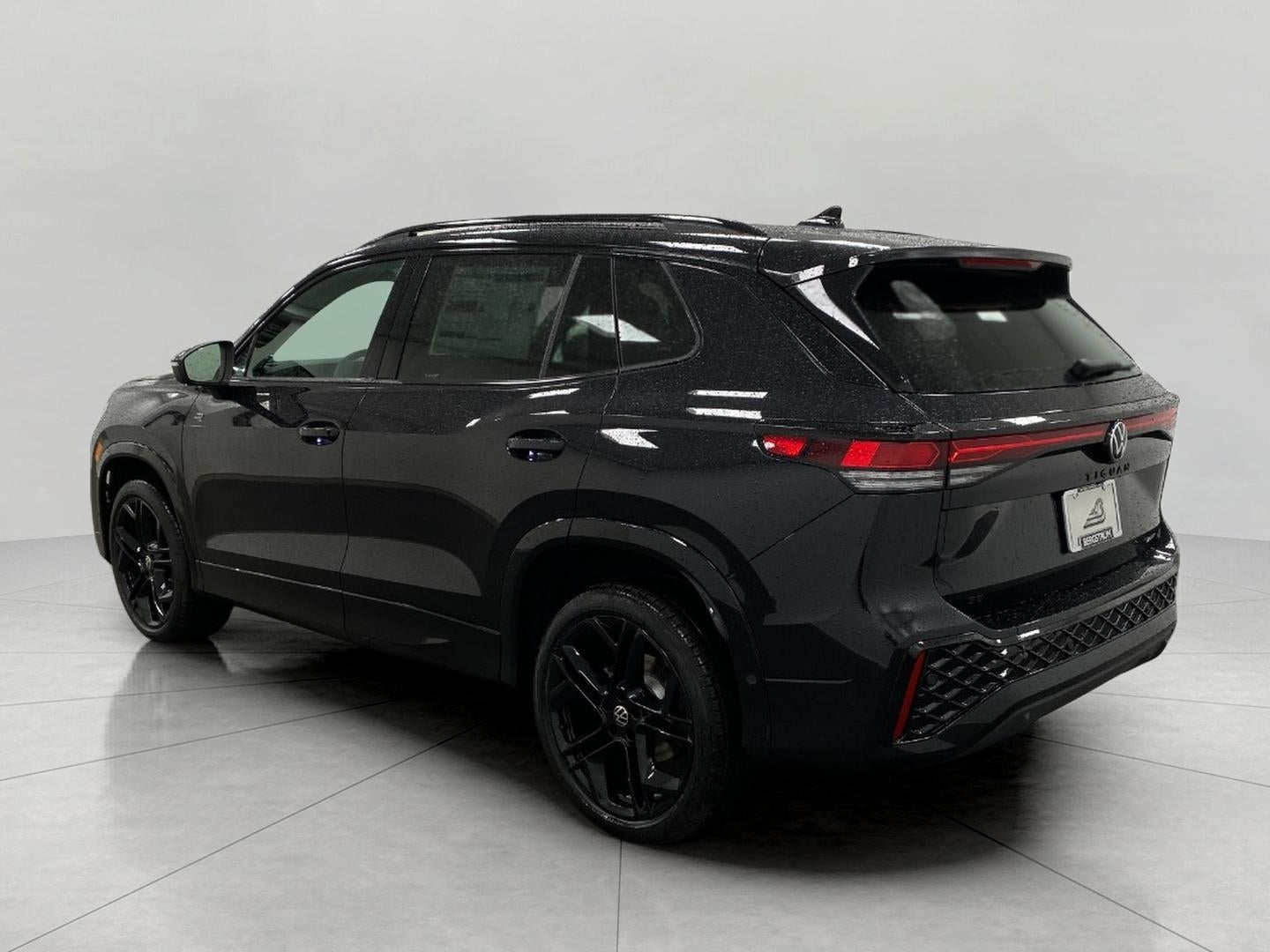 2026 Volkswagen Tiguan SE R-Line Black 4MOTION