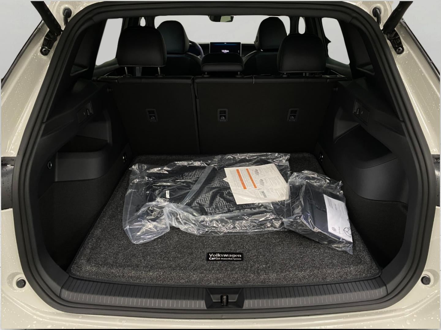 2026 Volkswagen Tiguan 2.0T SE R-Line Black 4MOTION