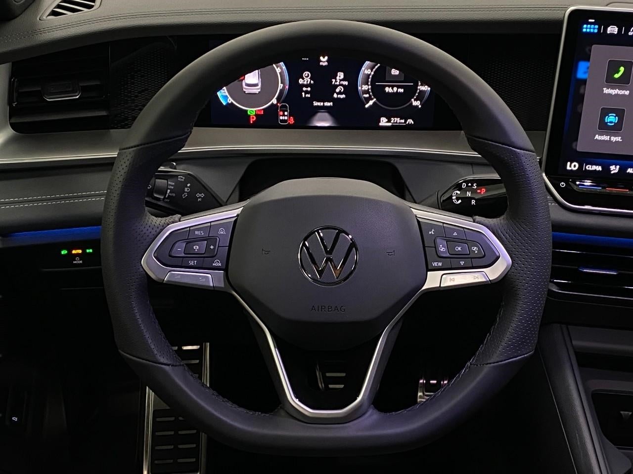 2026 Volkswagen Tiguan SE R-Line Black 4MOTION