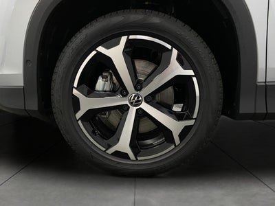 2026 Volkswagen Tiguan SE 4MOTION