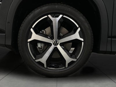 2025 Volkswagen Tiguan 2.0T SE 4MOTION