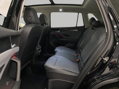 2025 Volkswagen Tiguan 2.0T SE 4MOTION