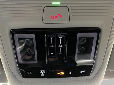 2025 Volkswagen Tiguan 2.0T SE 4MOTION