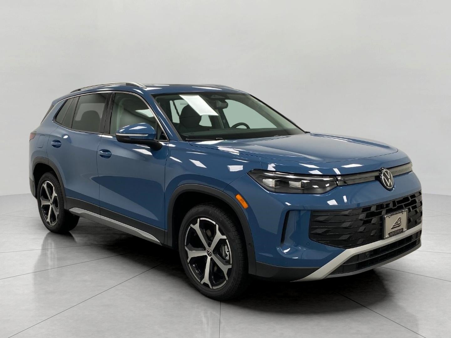 2026 Volkswagen Tiguan SE 4MOTION