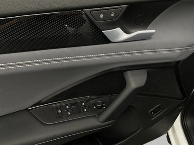 2026 Volkswagen Tiguan SE 4MOTION