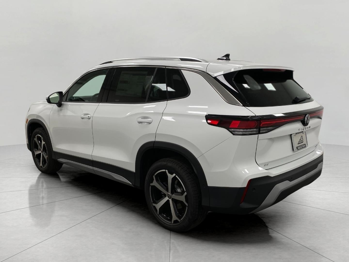 2026 Volkswagen Tiguan SE 4MOTION