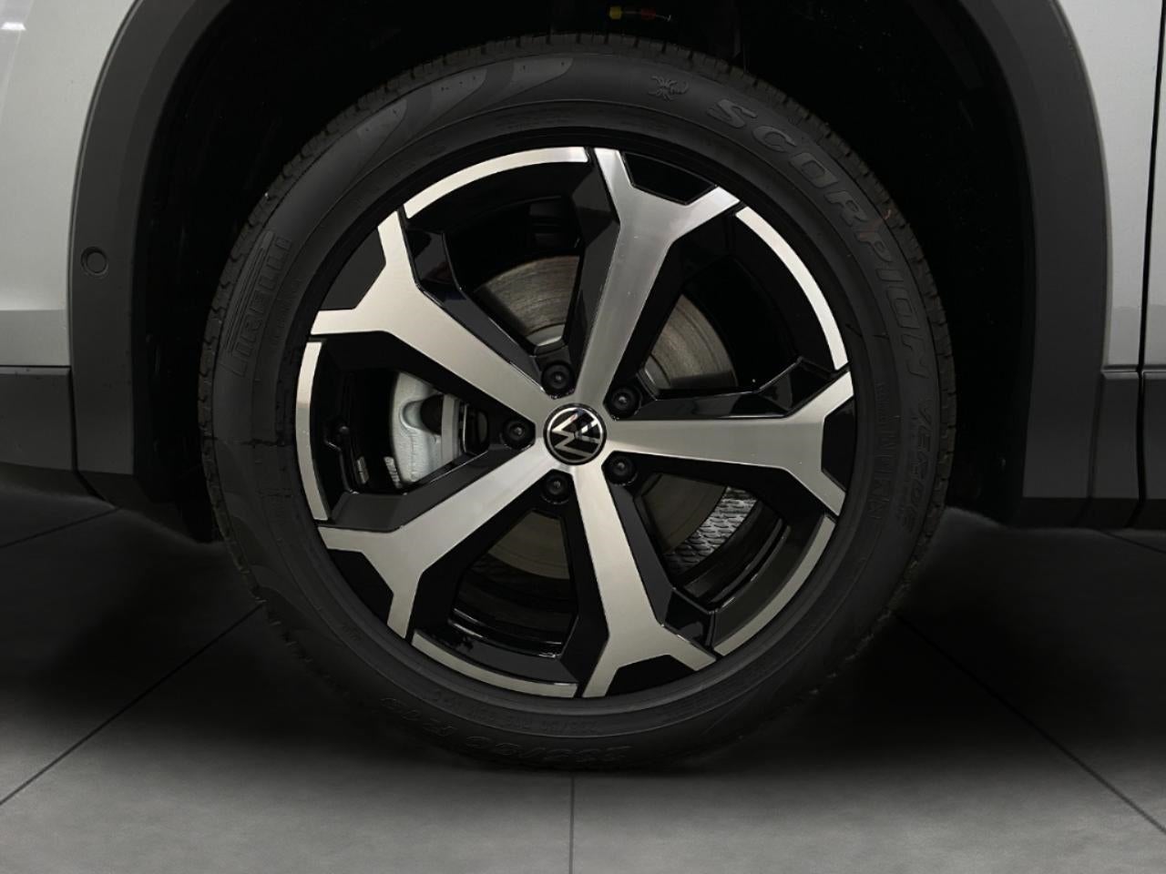 2026 Volkswagen Tiguan SE 4MOTION