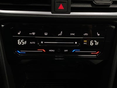 2026 Volkswagen Taos SE 4MOTION