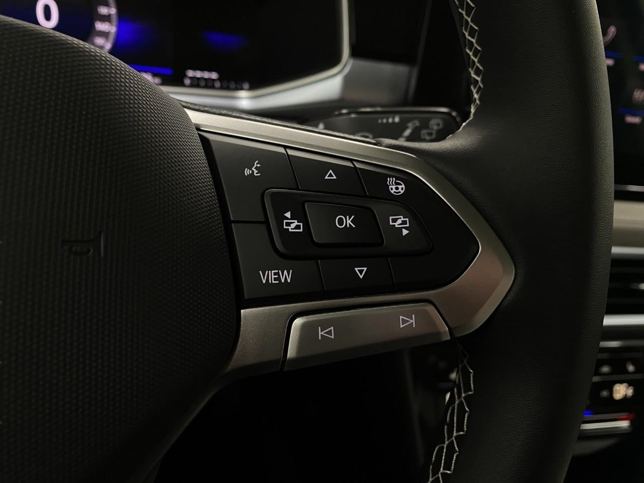 2026 Volkswagen Taos SE 4MOTION