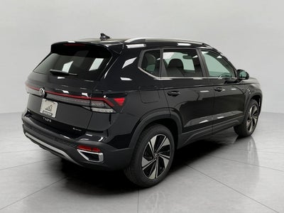 2026 Volkswagen Taos SE 4MOTION