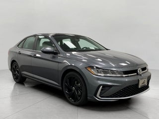 2025 Volkswagen Jetta SE Auto