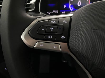 2025 Volkswagen Jetta SE Auto