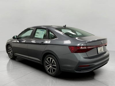 2025 Volkswagen Jetta SE Auto