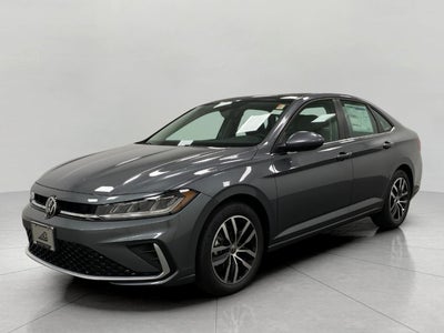 2025 Volkswagen Jetta SE Auto