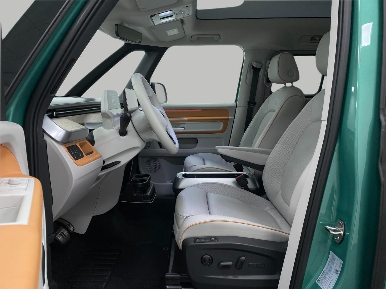 2025 Volkswagen ID. Buzz 1st Edition 4MOTION w/Two-Tone