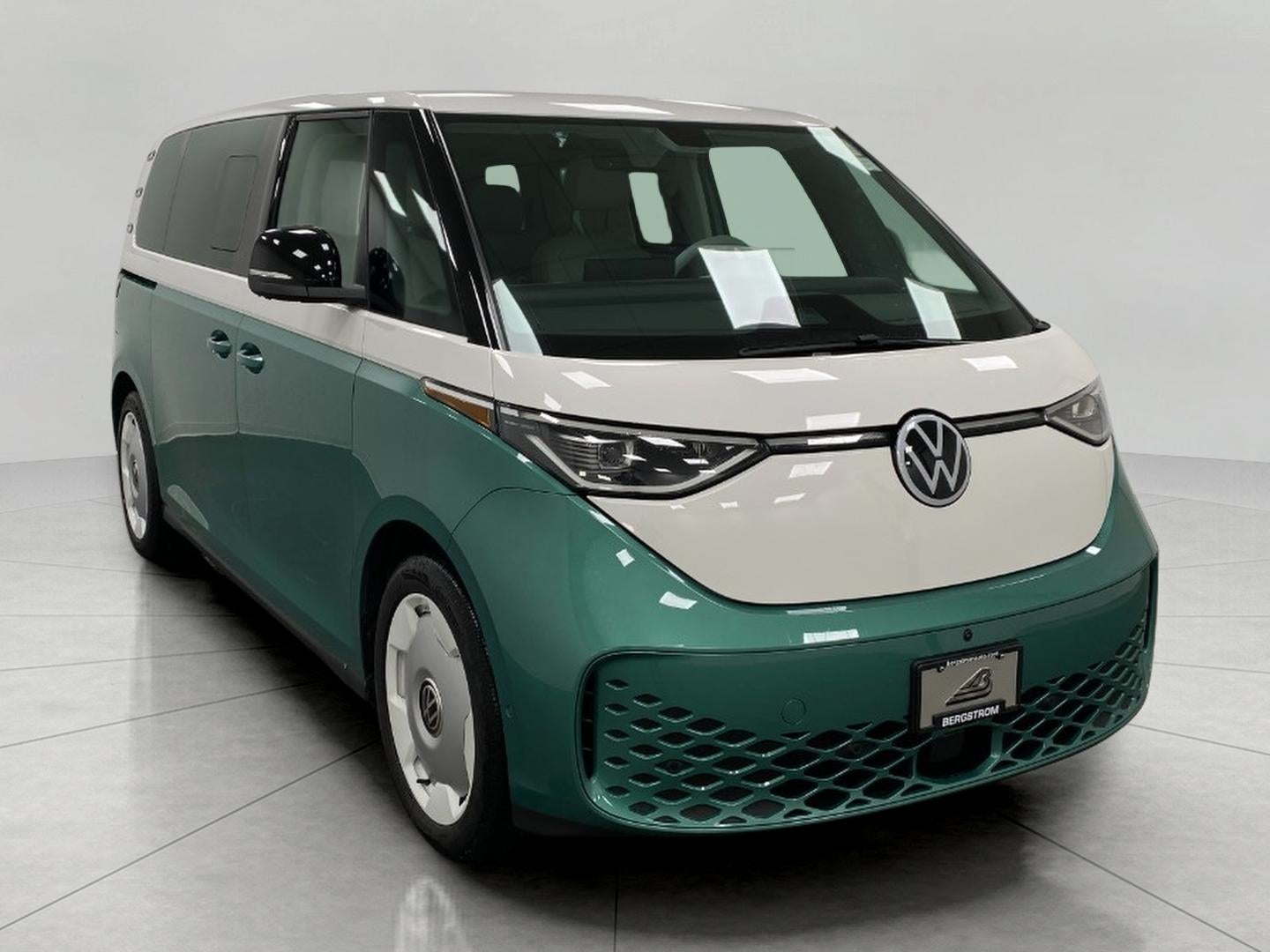 2025 Volkswagen ID. Buzz 1st Edition 4MOTION w/Two-Tone