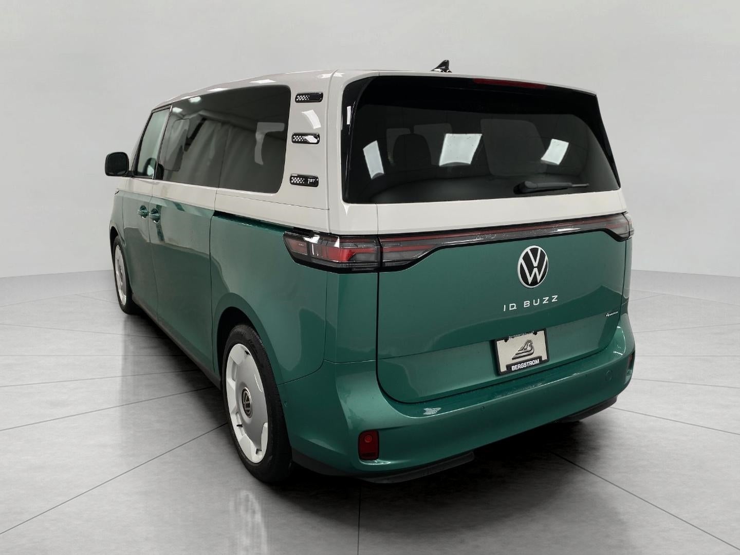 2025 Volkswagen ID. Buzz 1st Edition 4MOTION w/Two-Tone