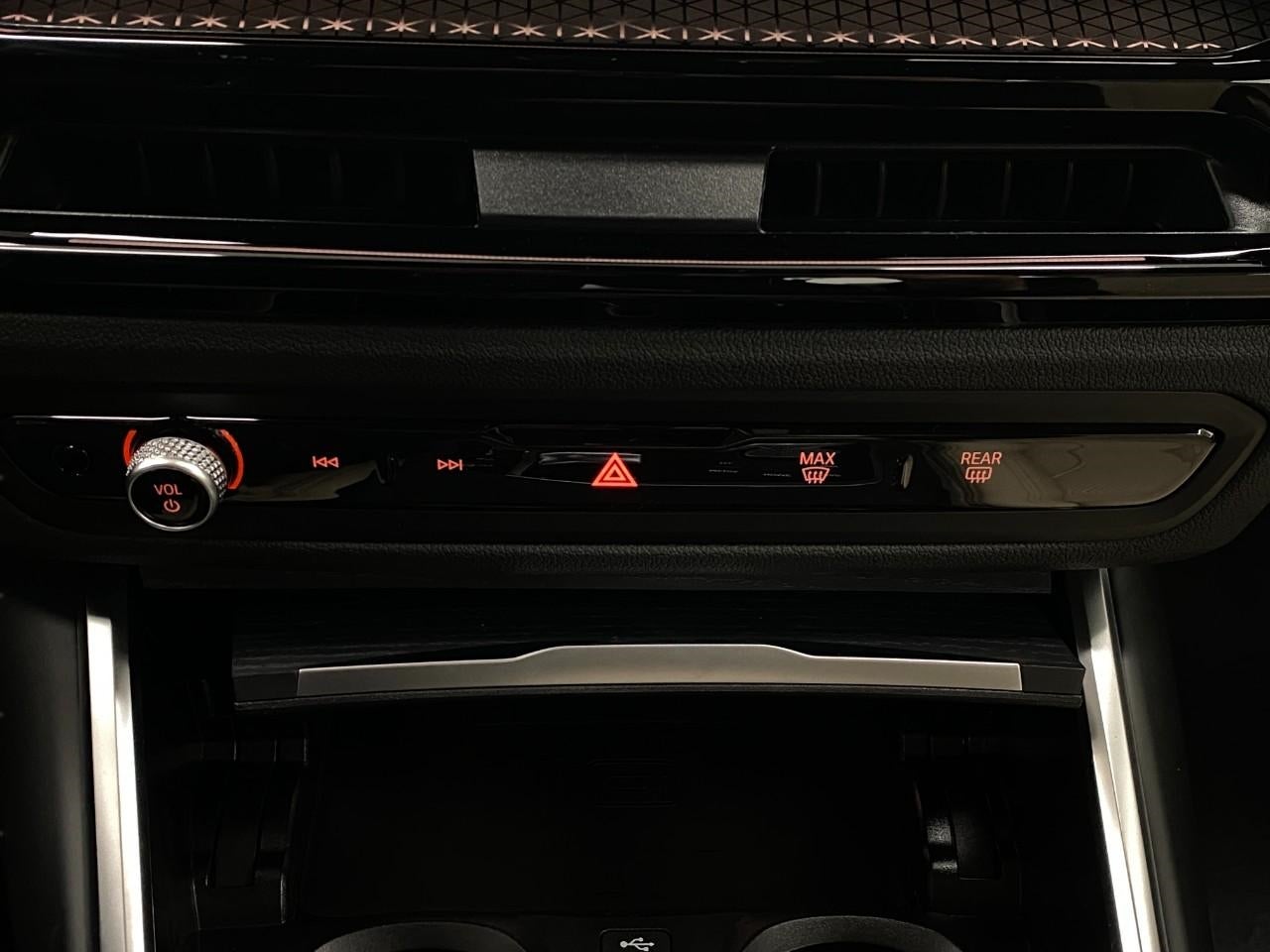 2026 BMW 230i 230i xDrive Coupe