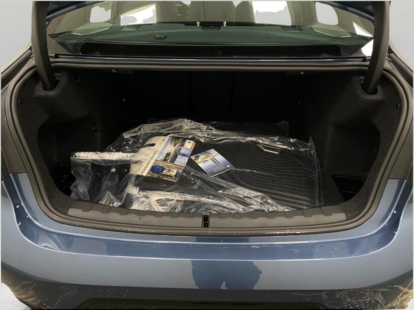 2026 BMW 330i 330i NA xDrive Sedan