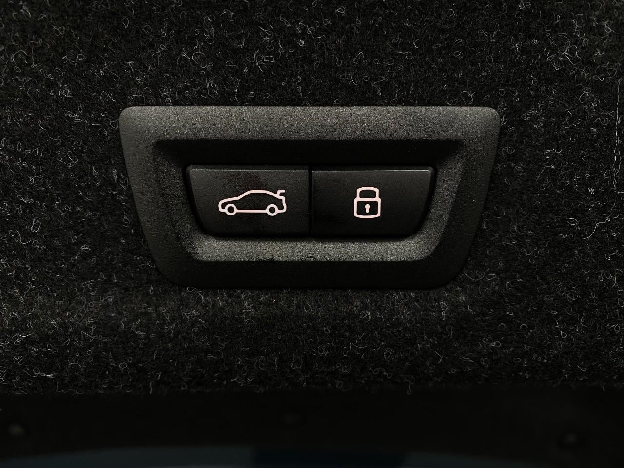 2026 BMW 330i 330i NA xDrive Sedan