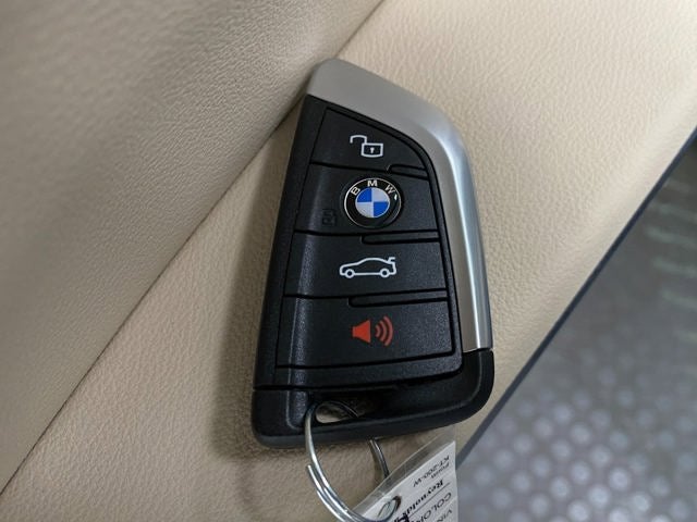 2026 BMW 330i 330i NA xDrive Sedan