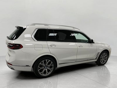 2026 BMW X7 xDrive40i Sports Activity Vehicle